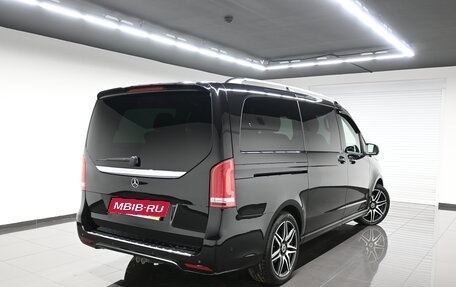 Mercedes-Benz V-Класс, 2020 год, 5 950 000 рублей, 4 фотография