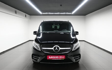 Mercedes-Benz V-Класс, 2020 год, 5 950 000 рублей, 5 фотография