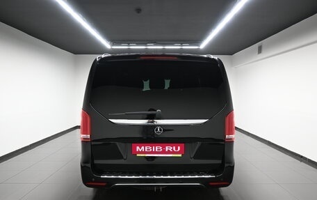 Mercedes-Benz V-Класс, 2020 год, 5 950 000 рублей, 6 фотография