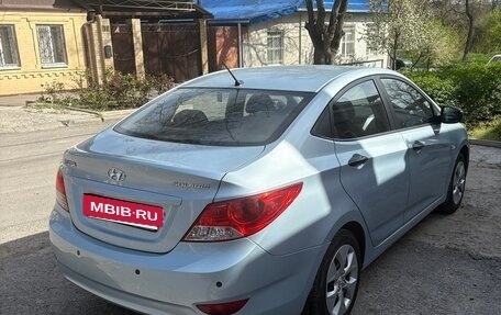 Hyundai Solaris II рестайлинг, 2012 год, 675 000 рублей, 6 фотография