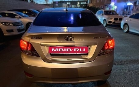 Hyundai Solaris II рестайлинг, 2012 год, 650 000 рублей, 10 фотография