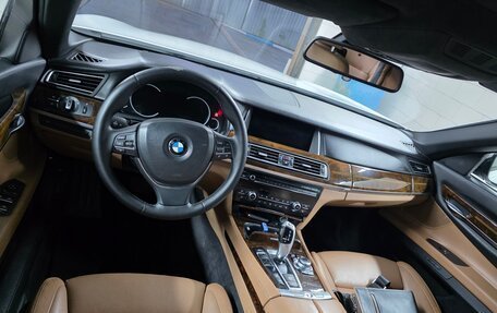 BMW 7 серия, 2013 год, 1 100 000 рублей, 3 фотография
