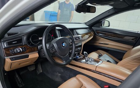 BMW 7 серия, 2013 год, 1 100 000 рублей, 2 фотография