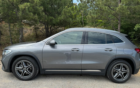 Mercedes-Benz GLA, 2020 год, 3 680 000 рублей, 4 фотография