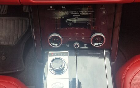 Land Rover Range Rover IV рестайлинг, 2019 год, 11 500 000 рублей, 5 фотография