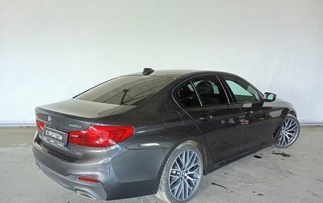 BMW 5 серия, 2019 год, 4 360 000 рублей, 6 фотография