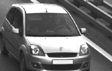 Ford Fiesta, 2006 год, 349 000 рублей, 2 фотография