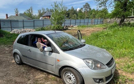 Ford Fiesta, 2006 год, 349 000 рублей, 3 фотография