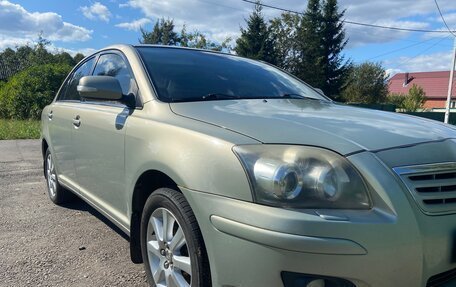 Toyota Avensis III рестайлинг, 2008 год, 1 000 000 рублей, 2 фотография