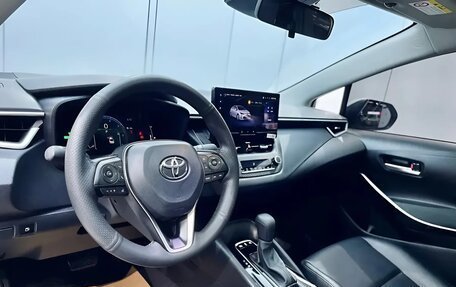 Toyota Corolla, 2025 год, 2 300 000 рублей, 8 фотография