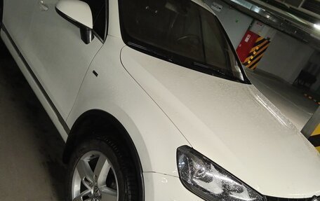 Volkswagen Touareg III, 2011 год, 1 450 000 рублей, 7 фотография