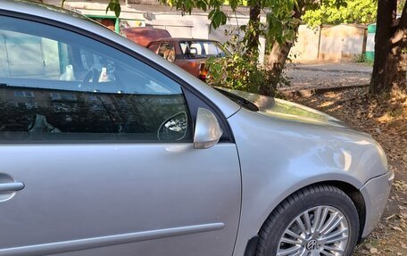 Volkswagen Golf V, 2008 год, 600 000 рублей, 4 фотография