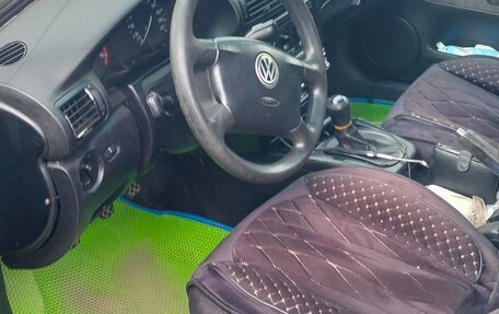 Volkswagen Passat B5+ рестайлинг, 1997 год, 310 000 рублей, 3 фотография