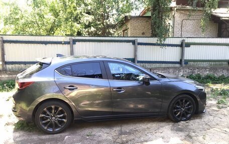 Mazda 3, 2018 год, 2 390 000 рублей, 6 фотография