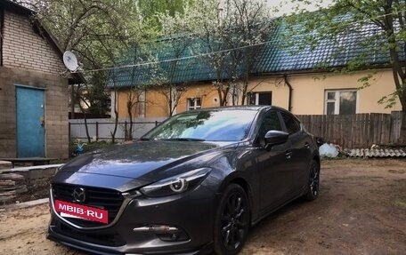 Mazda 3, 2018 год, 2 390 000 рублей, 4 фотография