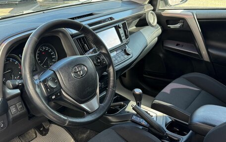 Toyota RAV4, 2018 год, 2 745 000 рублей, 5 фотография
