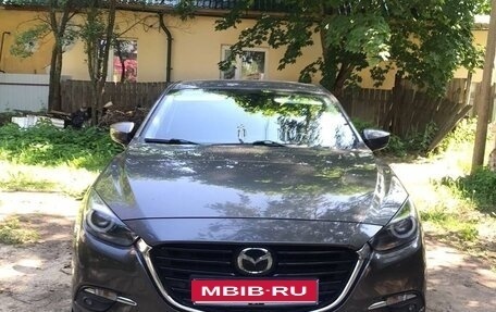 Mazda 3, 2018 год, 2 390 000 рублей, 8 фотография