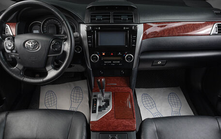 Toyota Camry, 2014 год, 1 799 000 рублей, 7 фотография