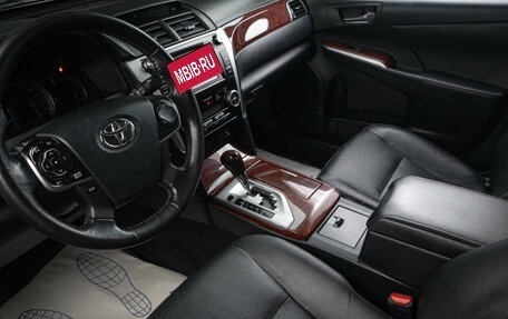 Toyota Camry, 2014 год, 1 799 000 рублей, 8 фотография