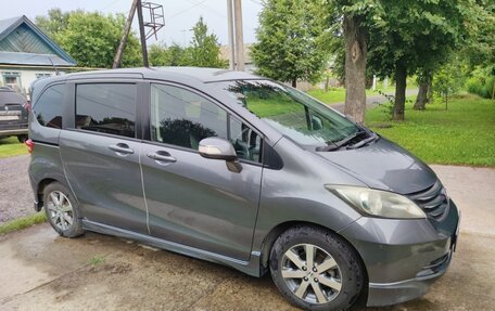 Honda Freed I, 2010 год, 950 000 рублей, 2 фотография