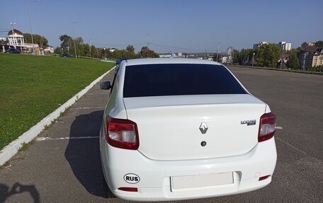 Renault Logan II, 2017 год, 870 000 рублей, 5 фотография