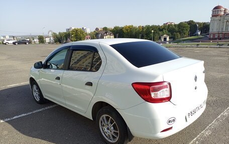 Renault Logan II, 2017 год, 870 000 рублей, 4 фотография