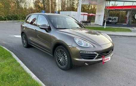 Porsche Cayenne III, 2011 год, 2 499 000 рублей, 2 фотография