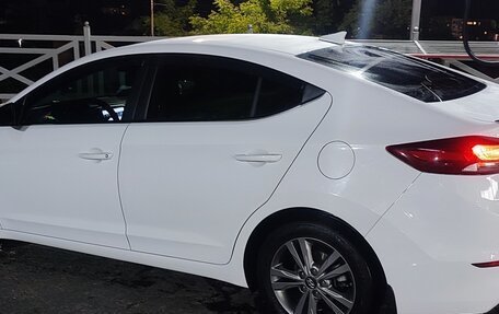 Hyundai Elantra VI рестайлинг, 2017 год, 1 690 000 рублей, 6 фотография