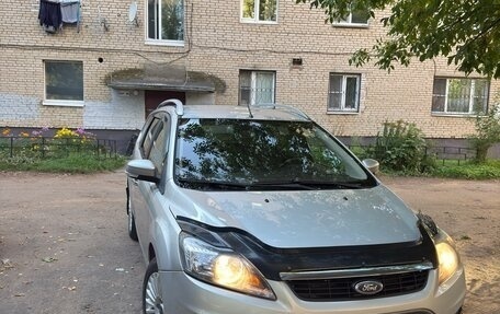 Ford Focus II рестайлинг, 2011 год, 750 000 рублей, 2 фотография