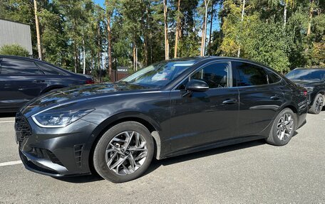 Hyundai Sonata VIII, 2021 год, 2 800 000 рублей, 2 фотография