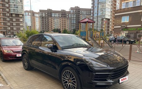 Porsche Cayenne III, 2018 год, 4 899 888 рублей, 2 фотография