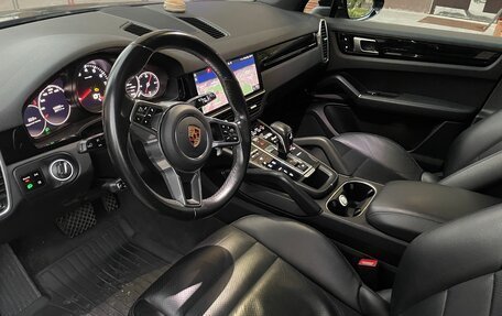 Porsche Cayenne III, 2018 год, 4 899 888 рублей, 9 фотография
