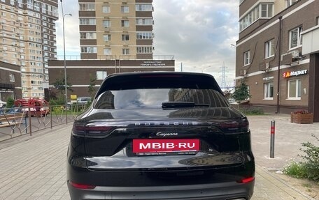 Porsche Cayenne III, 2018 год, 4 899 888 рублей, 7 фотография