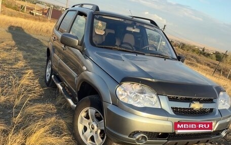 Chevrolet Niva I рестайлинг, 2012 год, 540 000 рублей, 2 фотография