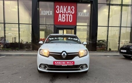 Renault Logan II, 2015 год, 730 000 рублей, 2 фотография