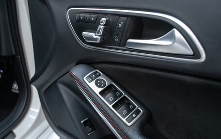 Mercedes-Benz CLA, 2015 год, 1 550 000 рублей, 14 фотография