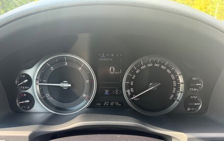 Toyota Land Cruiser 200, 2017 год, 7 200 000 рублей, 7 фотография