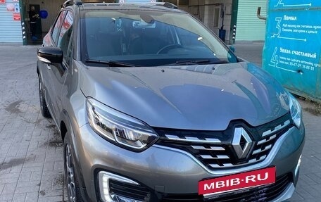 Renault Kaptur I рестайлинг, 2021 год, 1 850 000 рублей, 3 фотография