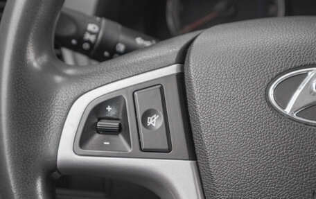 Hyundai Solaris II рестайлинг, 2013 год, 899 000 рублей, 10 фотография