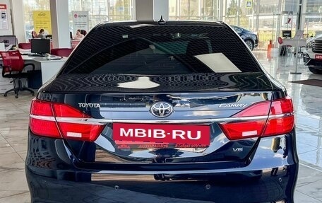 Toyota Camry, 2015 год, 2 250 000 рублей, 5 фотография