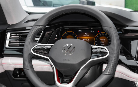 Volkswagen Teramont I, 2025 год, 5 500 000 рублей, 11 фотография