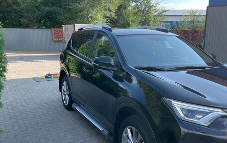 Toyota RAV4, 2018 год, 2 500 000 рублей, 6 фотография