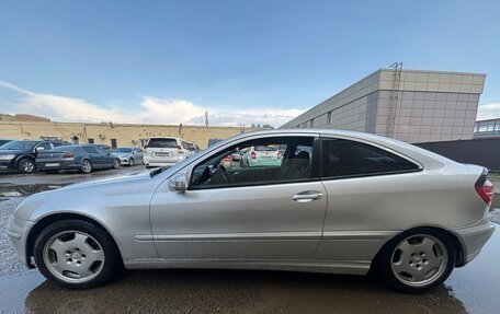 Mercedes-Benz C-Класс, 2001 год, 680 000 рублей, 3 фотография