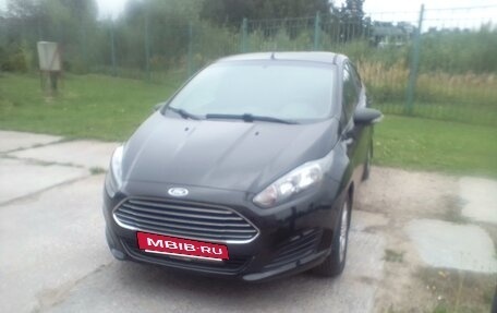 Ford Fiesta, 2016 год, 898 000 рублей, 3 фотография