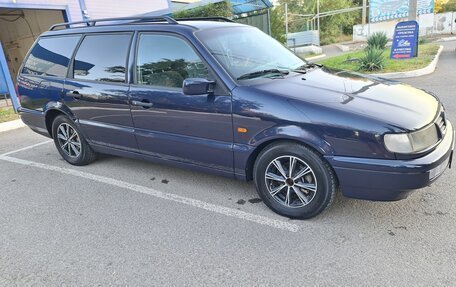 Volkswagen Passat B4, 1994 год, 400 000 рублей, 3 фотография