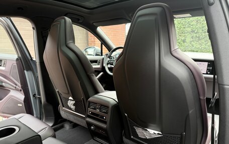 Porsche Cayenne III, 2025 год, 20 000 000 рублей, 12 фотография