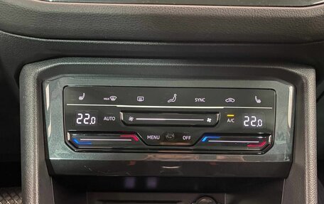 Volkswagen Tiguan II, 2021 год, 2 930 000 рублей, 20 фотография