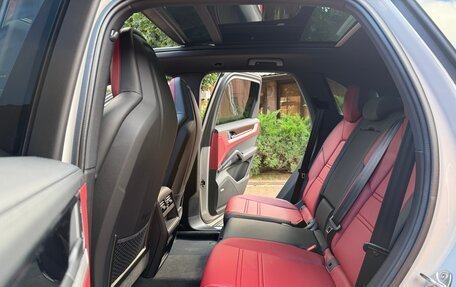 Porsche Cayenne III, 2025 год, 18 500 000 рублей, 12 фотография