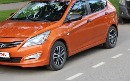 Hyundai Solaris II рестайлинг, 2014 год, 887 000 рублей, 3 фотография