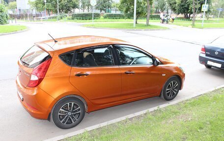 Hyundai Solaris II рестайлинг, 2014 год, 887 000 рублей, 2 фотография